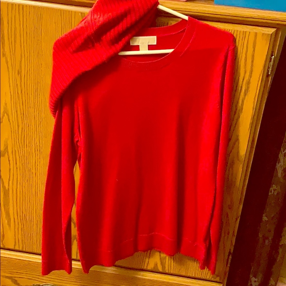 MK Sweater w detachable cowl neck